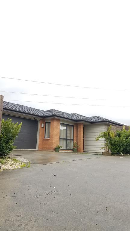 Hotel Fullhouse Auckland Exterior foto